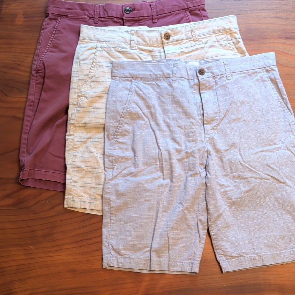 Lot of 3 GAP Men's Shorts, Size 32